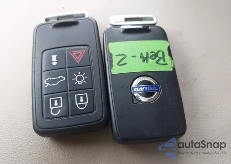 2011 Volvo Xc70 3.2 из США, поврежденный, VIN YV4952BZ9B1106084